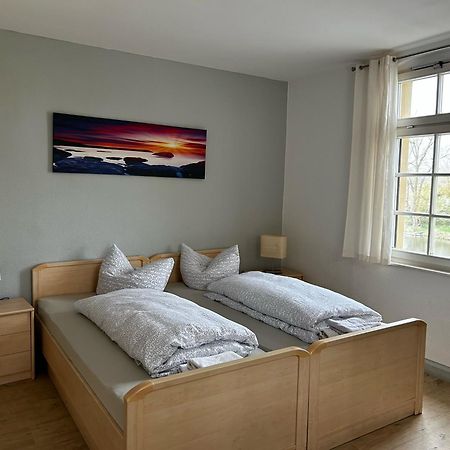 Pension Bootshaus Weißenfels Habitación foto